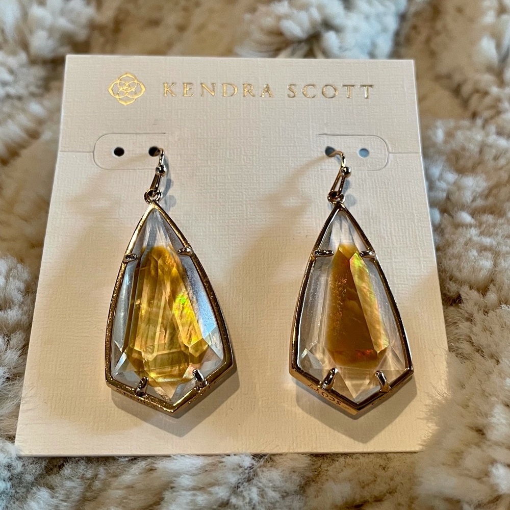Kendra Scott Carla Earrings